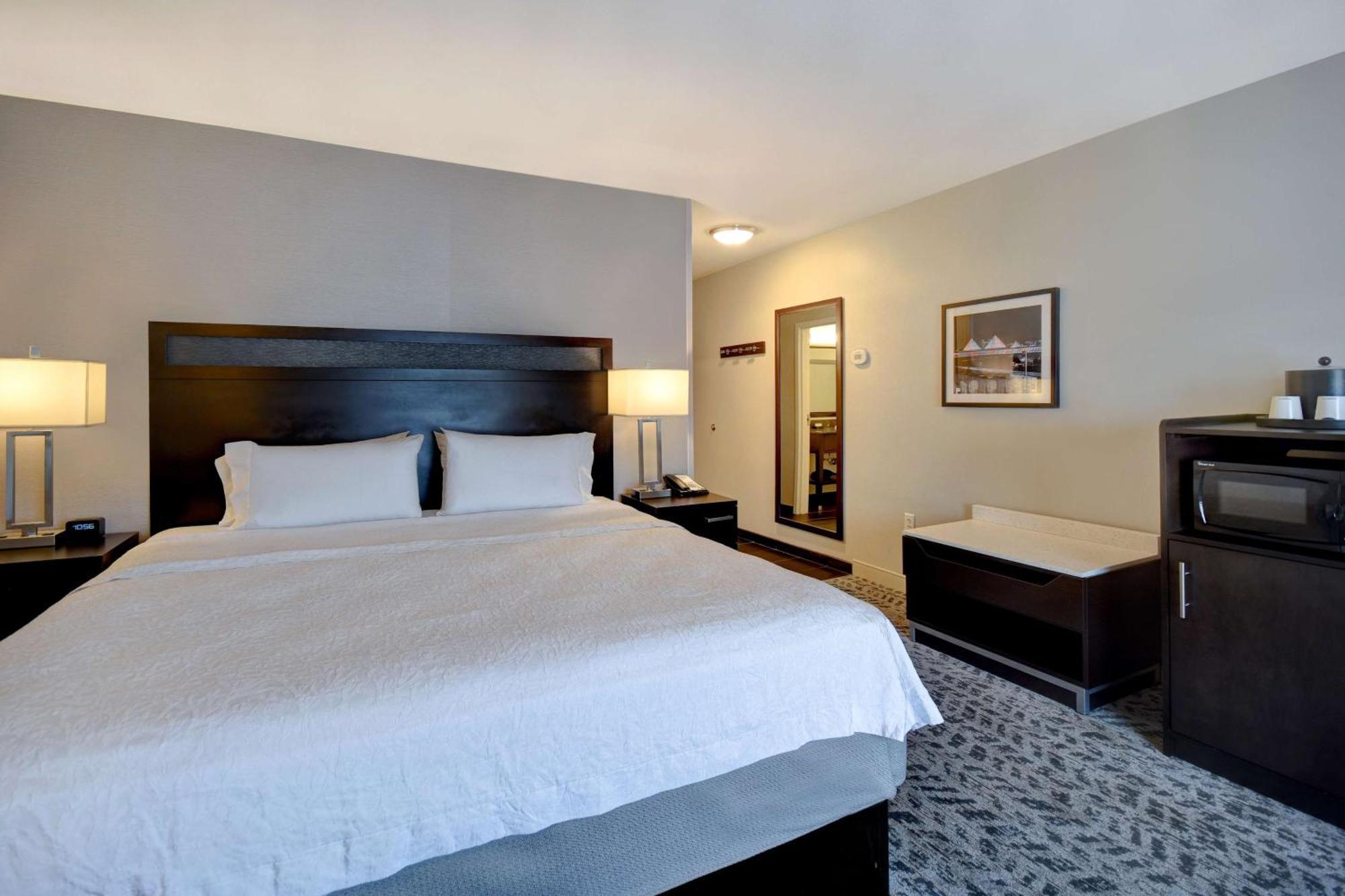 Hampton Inn & Suites Columbia South Fort Meade Area Екстериор снимка