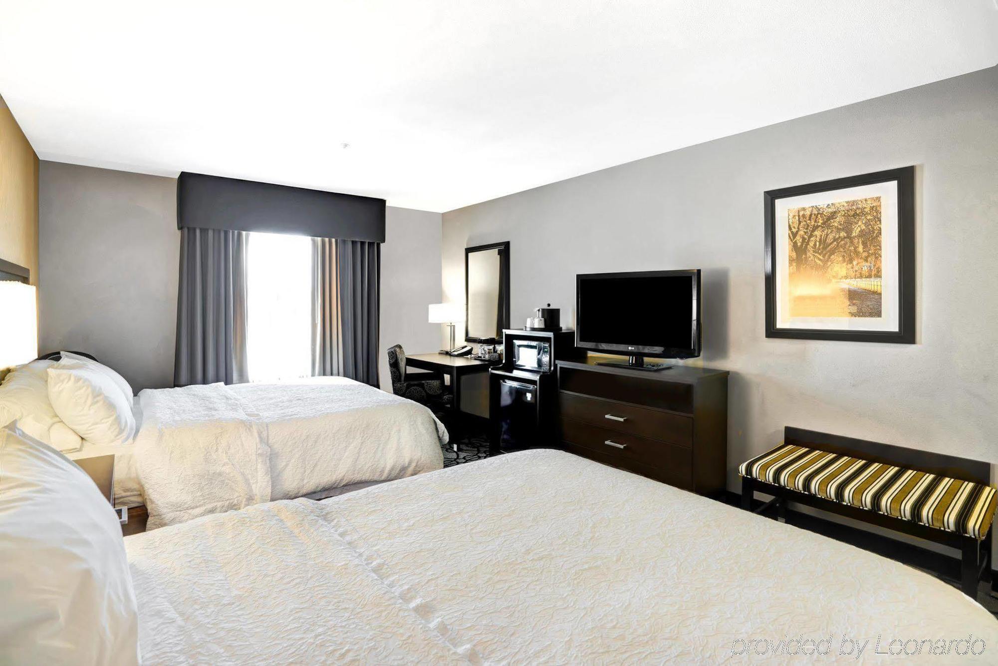 Hampton Inn & Suites Columbia South Fort Meade Area Екстериор снимка